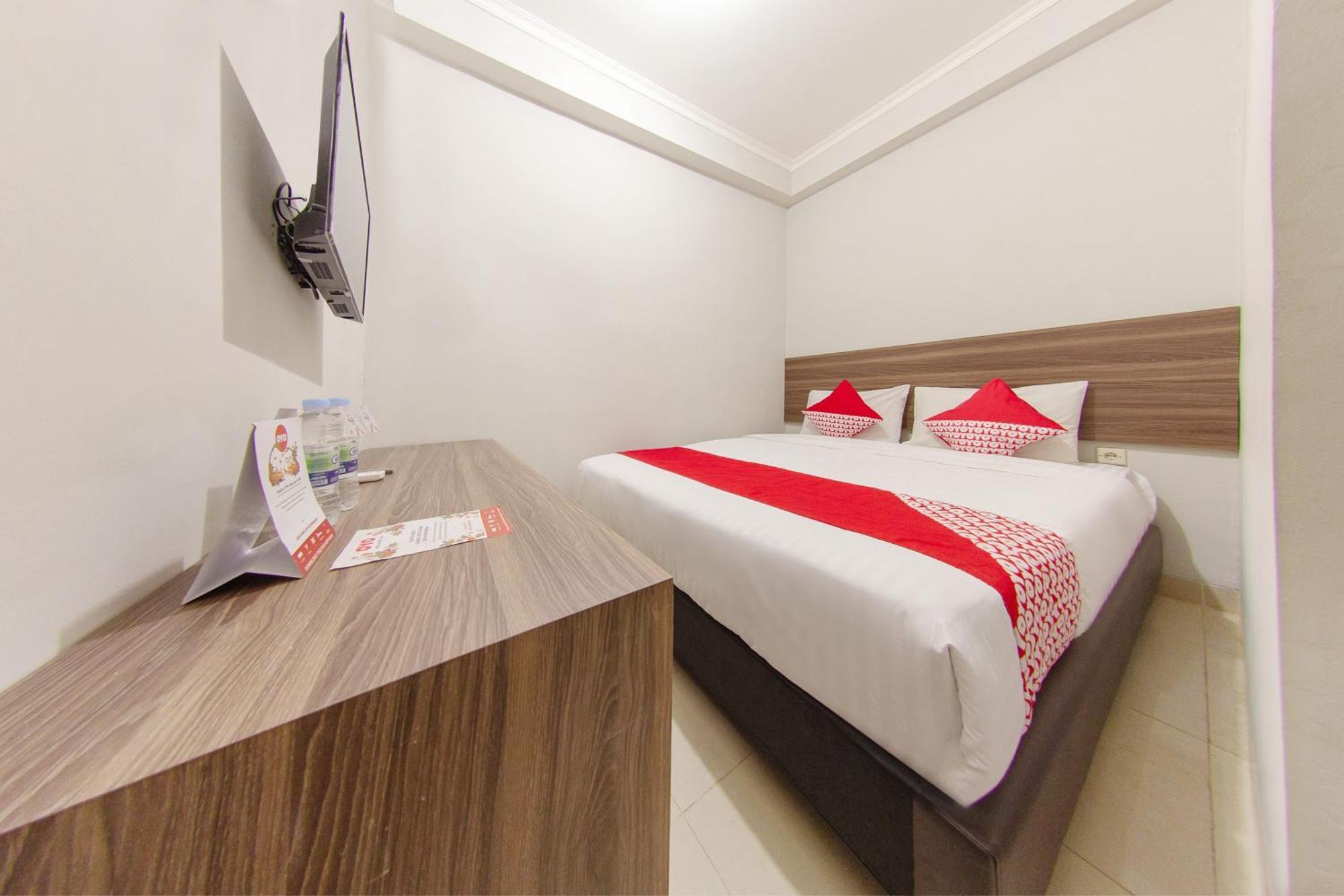 Oyo 657 Elite Park Mall By Tos Hotel Jakarta