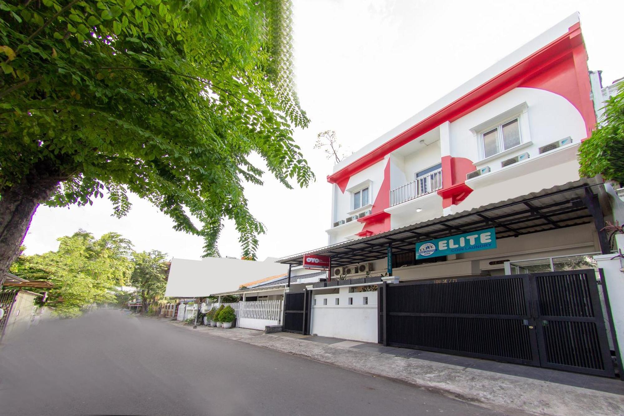 Oyo 657 Elite Park Mall By Tos Jakarta