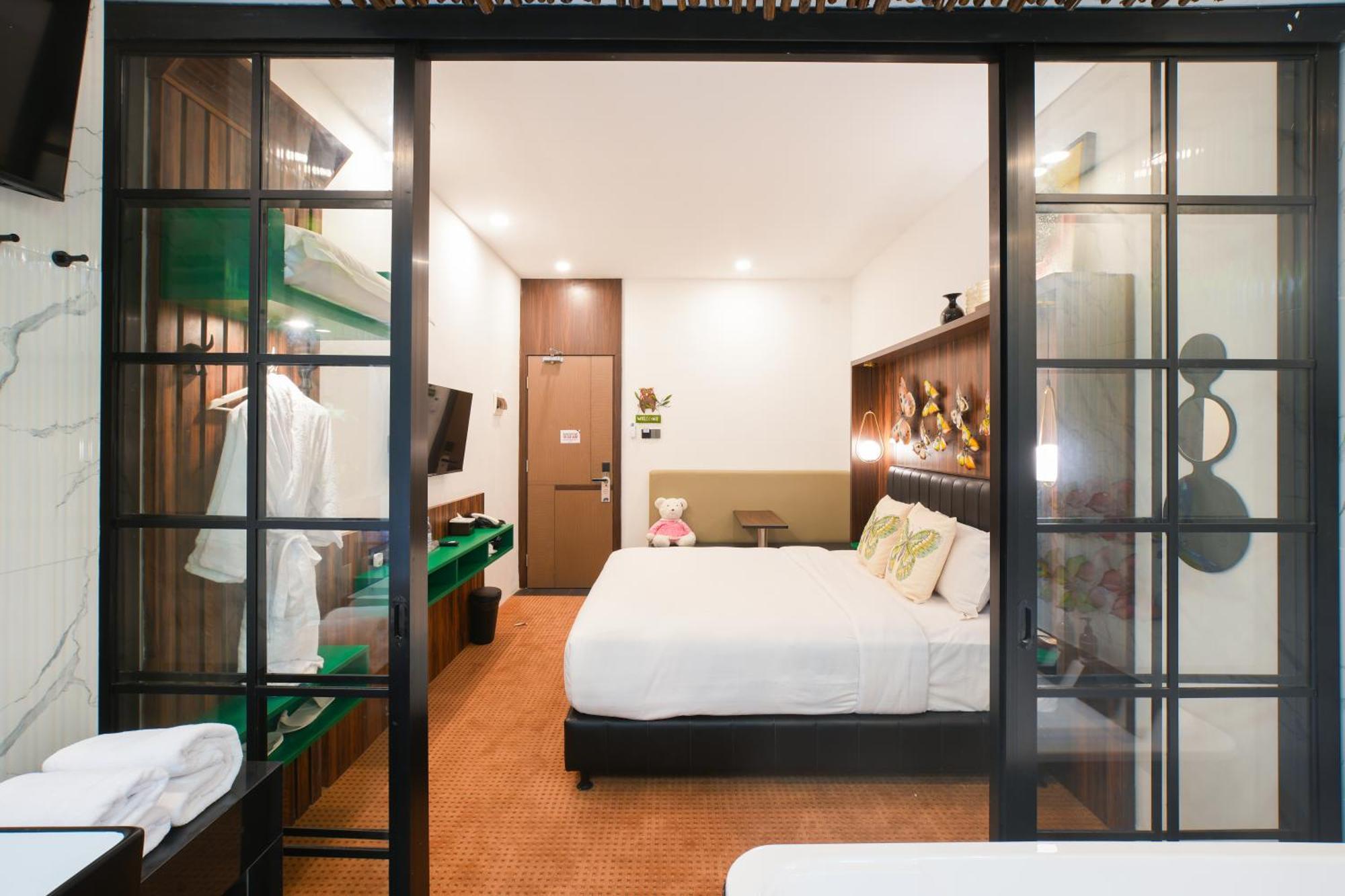 Oak Tree Urban 3* Jakarta