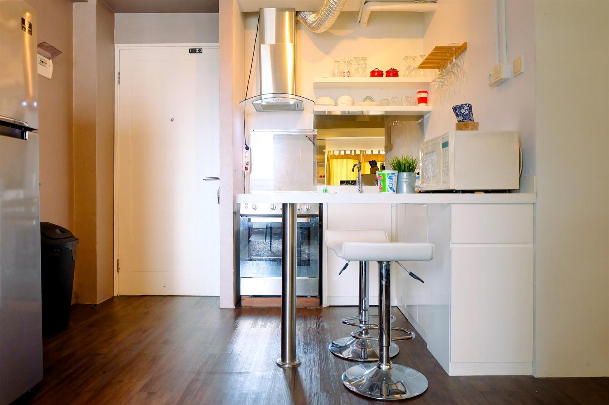 Apartment Large And Minimalist At Pakubuwono Terrace By Travelio Jakarta