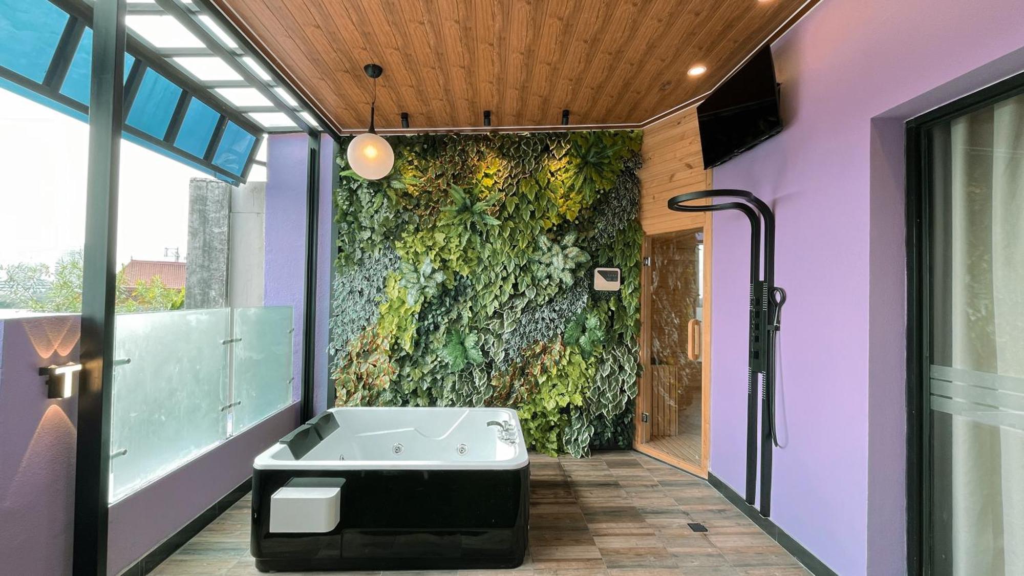 Hotel Oak Tree Urban Jakarta