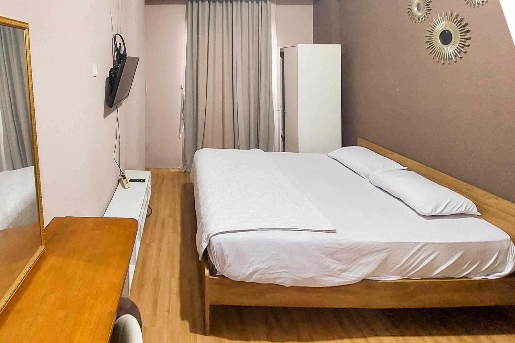 Redliving Sunter Park View - Mega Tower B Apartment Jakarta