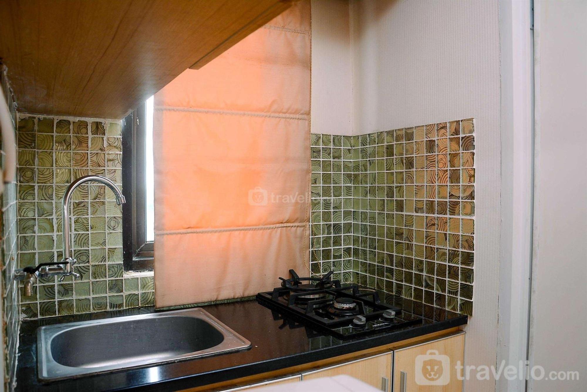 Cozy Living With Modern Design 1br Kebagusan By Travelio * Jacarta