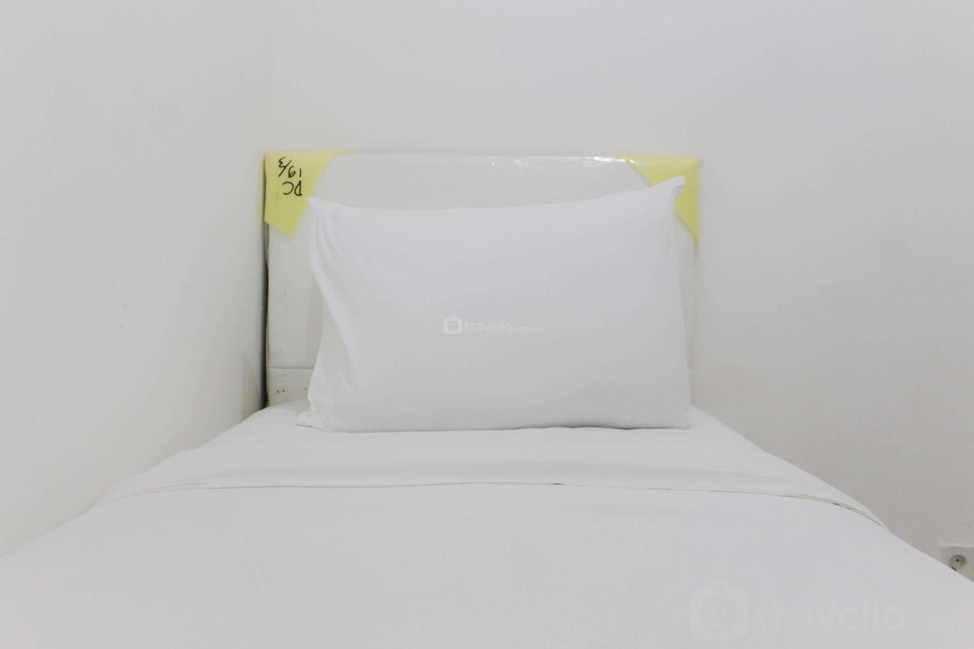 Homey And Cozy 2br Bassura Near Mall By Travelio * Jakarta