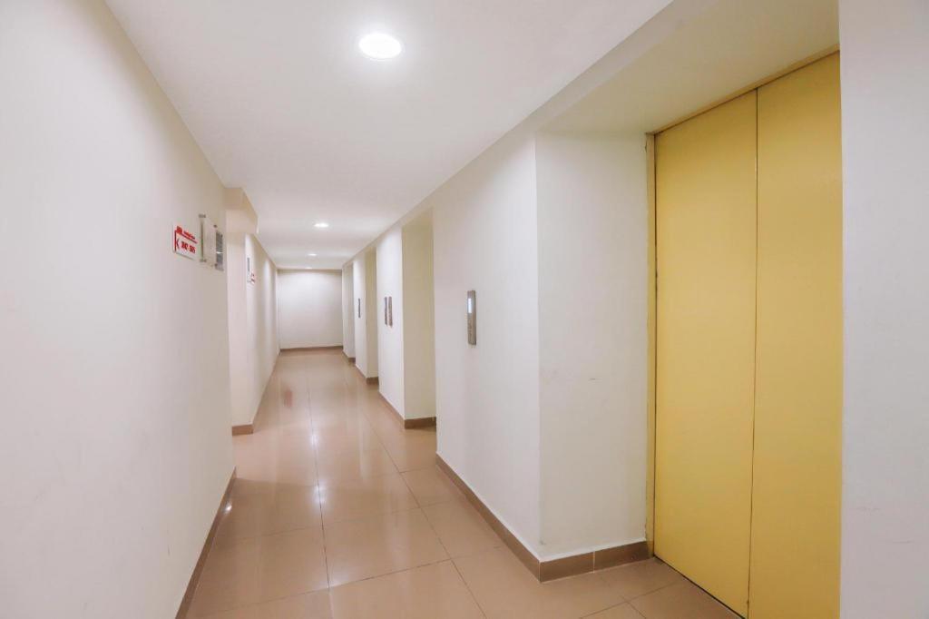 Hotel Flagship 210 Amethyst Kemayoran Jakarta