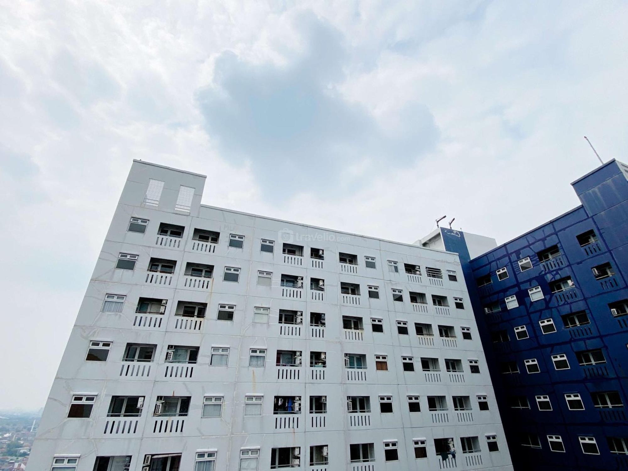 Comfort Designed 2br Pramuka By Travelio Apartment *