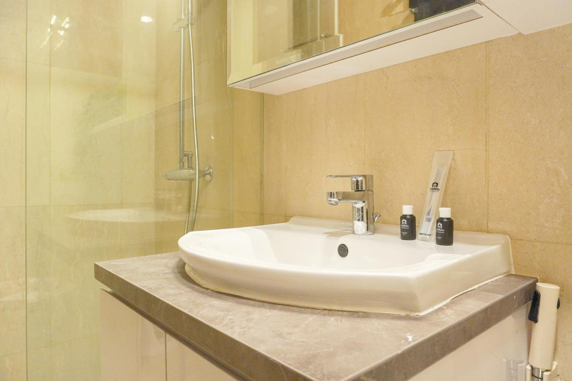 Apartment Gorgeous And Comfortable 1br Sudirman By Travelio