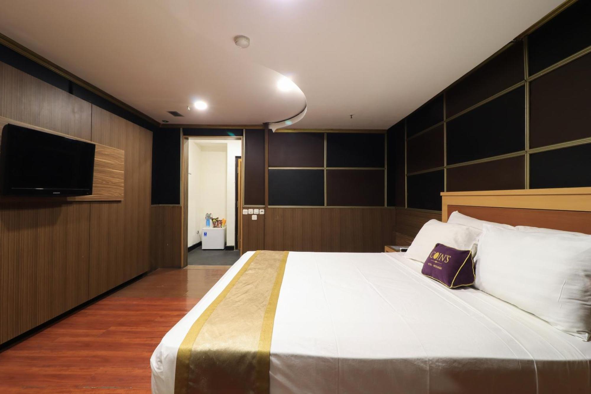 Coins Hotel
