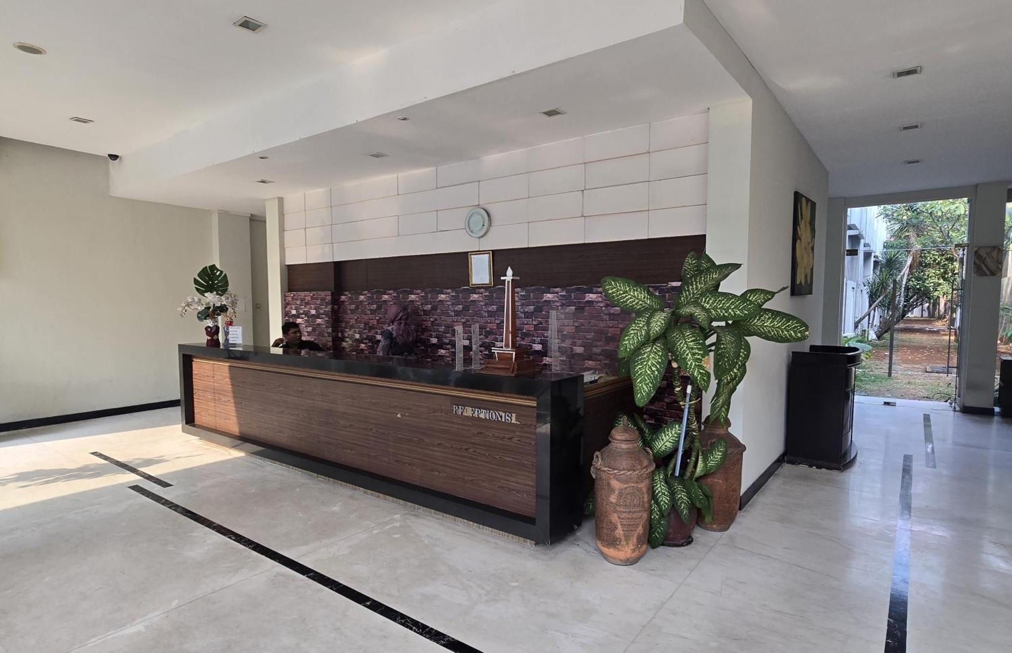 N2 Gunung Sahari 2* Jakarta