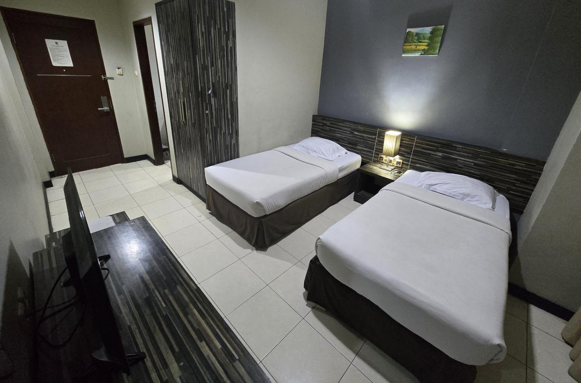 N2 Gunung Sahari Hotel Jakarta