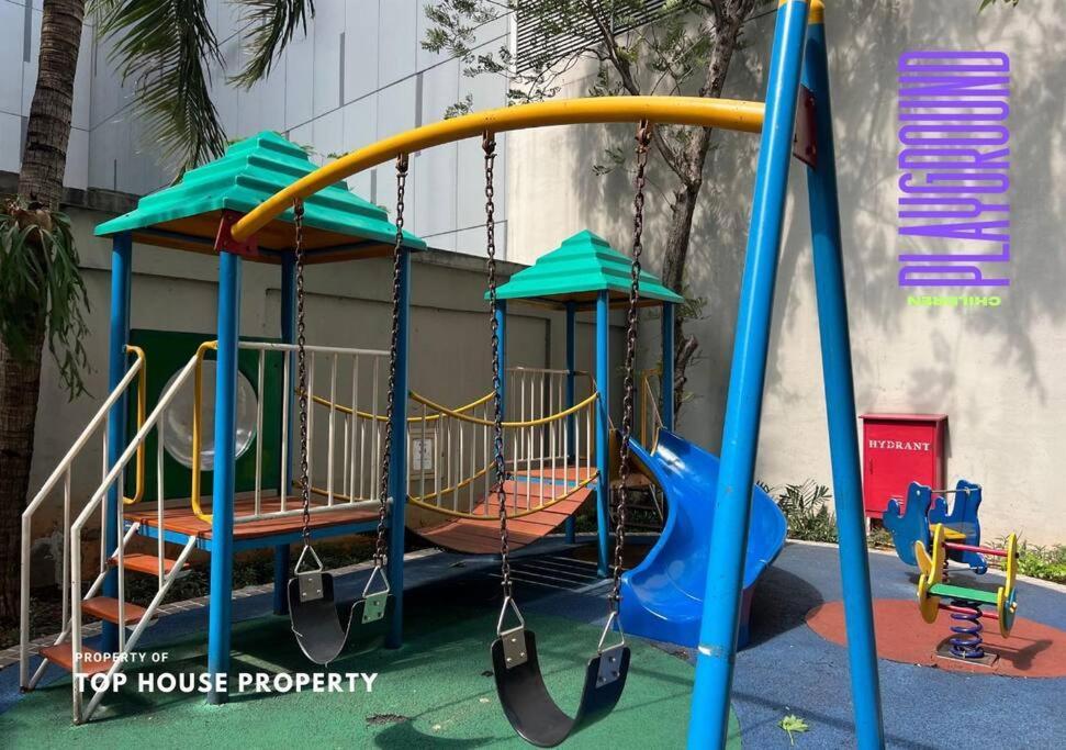 Travelibu - 1 Bed Casa Grande Residence Mall Kota Kasablanka Jakarta *