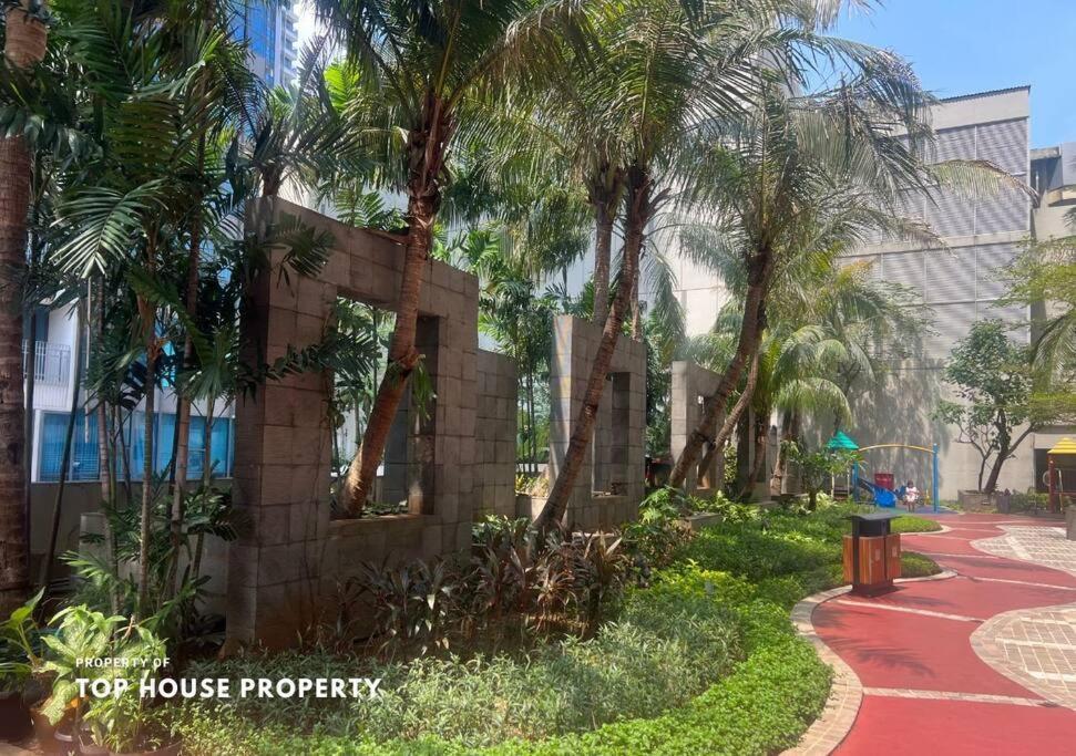 Travelibu - 1 Bed Casa Grande Residence Mall Kota Kasablanka Jakarta Apartment Jakarta