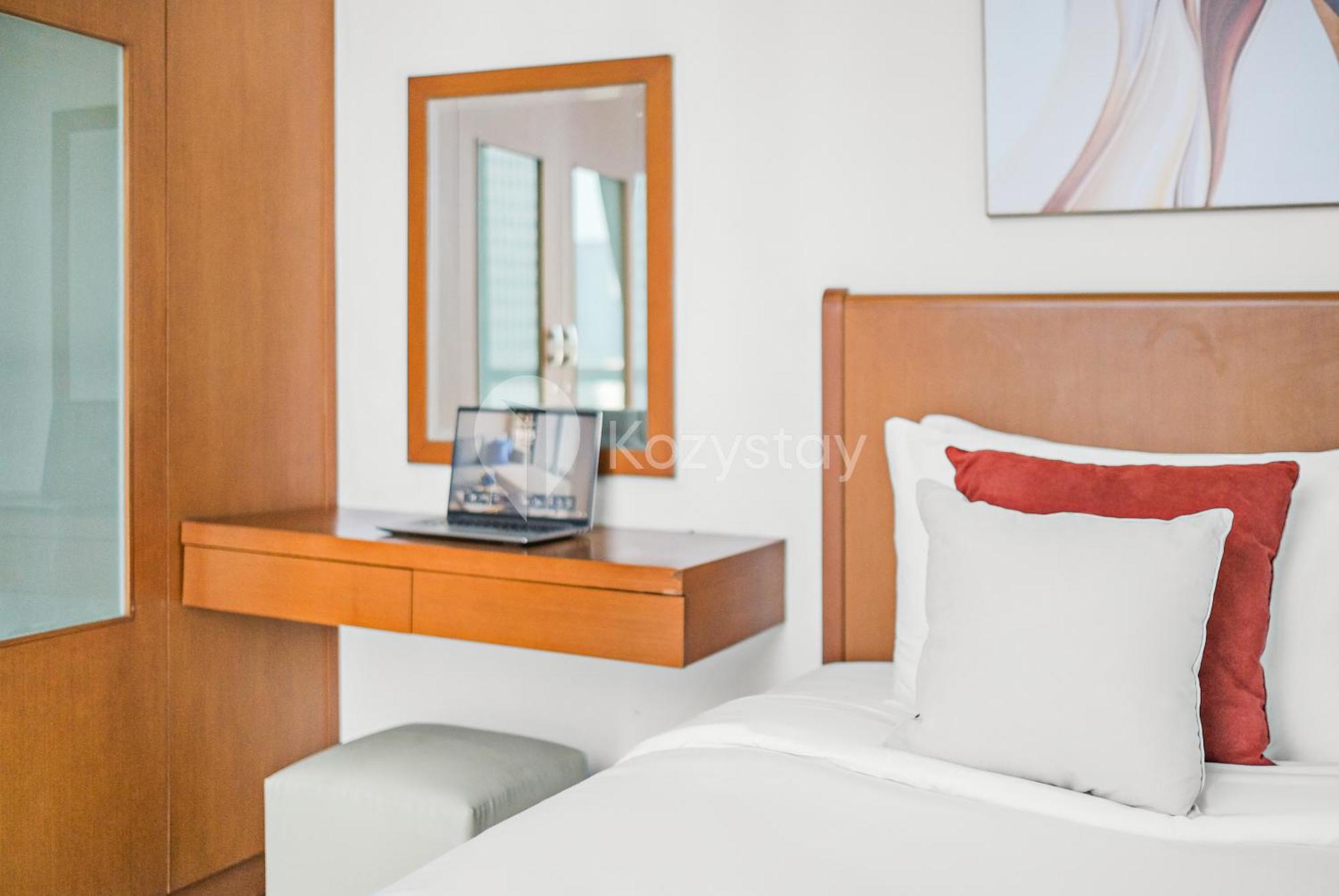 Bistre By Kozystay - Mega Kuningan Apartment