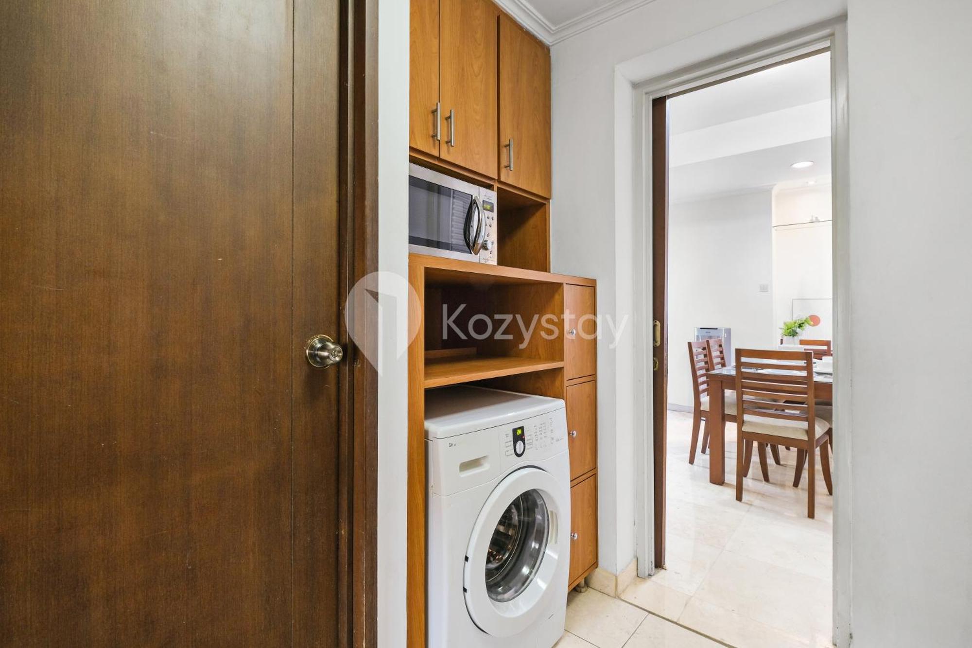 Bistre By Kozystay - Mega Kuningan * Jakarta