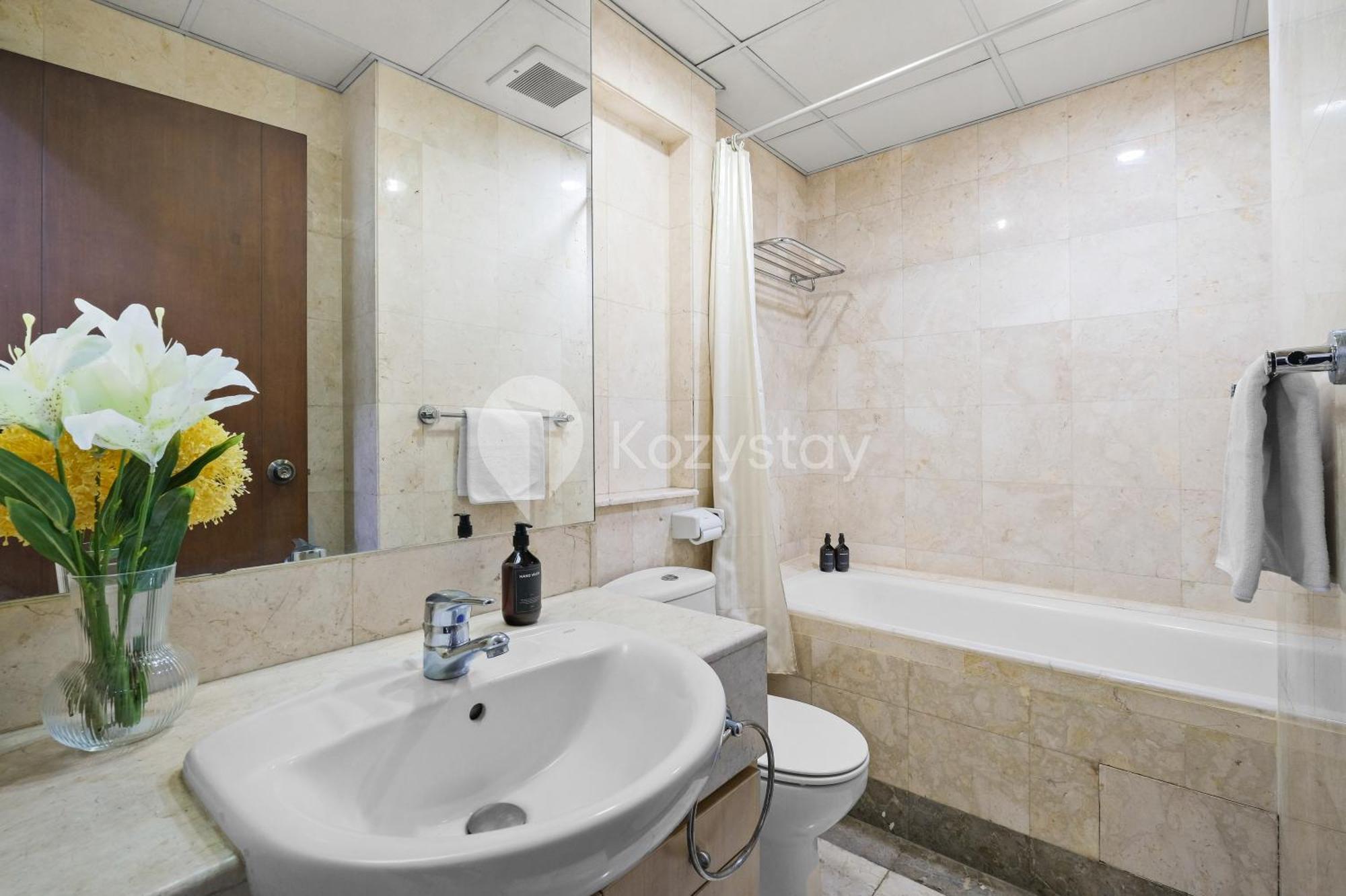 Bistre By Kozystay - Mega Kuningan Apartment *