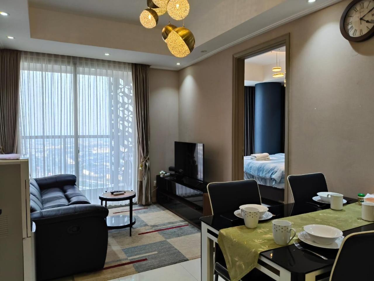 Comfort And Luxury Private At Goldcoast Pik Jacarta