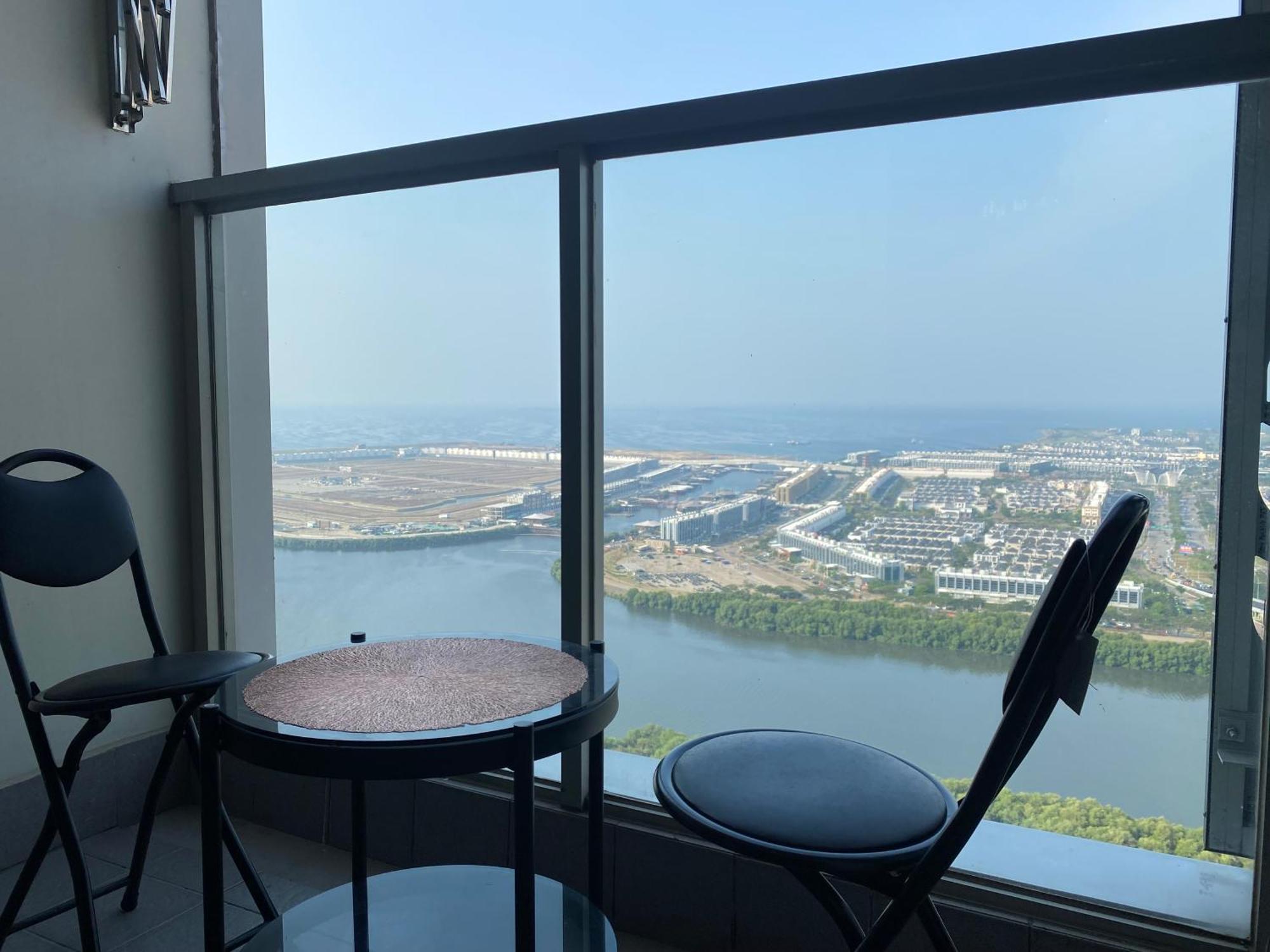 Comfort And Luxury Private At Goldcoast Pik Apartamento