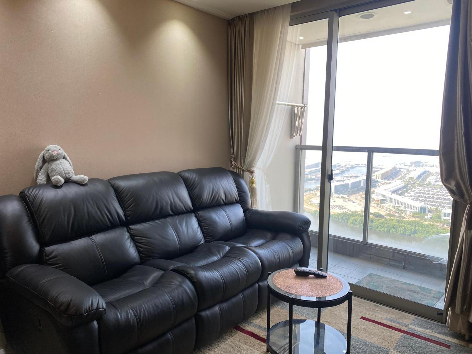 Comfort And Luxury Private At Goldcoast Pik Apartamento Jacarta