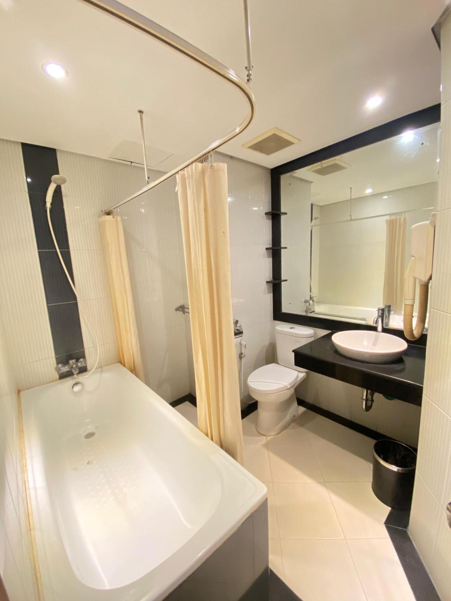 Cipta Wahid Hasyim Hotel
