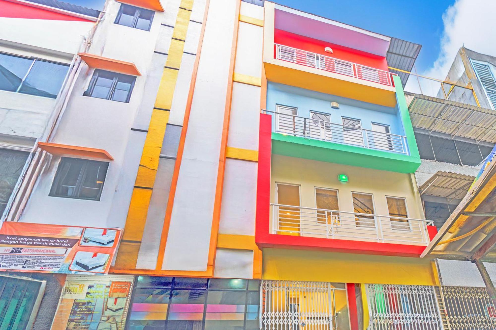 Hotel O Mangga Besar Near Mangga Besar Station Formerly Warna Warni