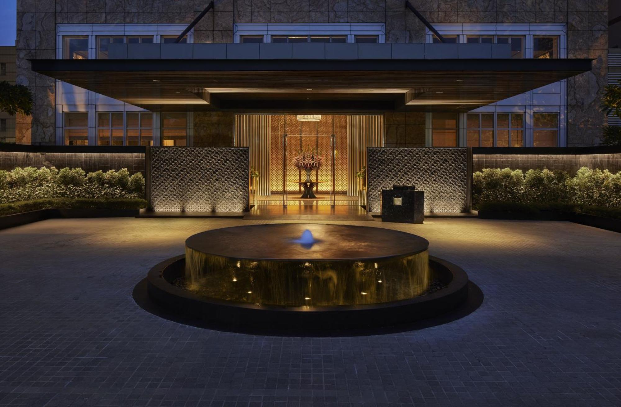Keraton At The Plaza, Part Of The Unbound Collection By Hyatt Jacarta
