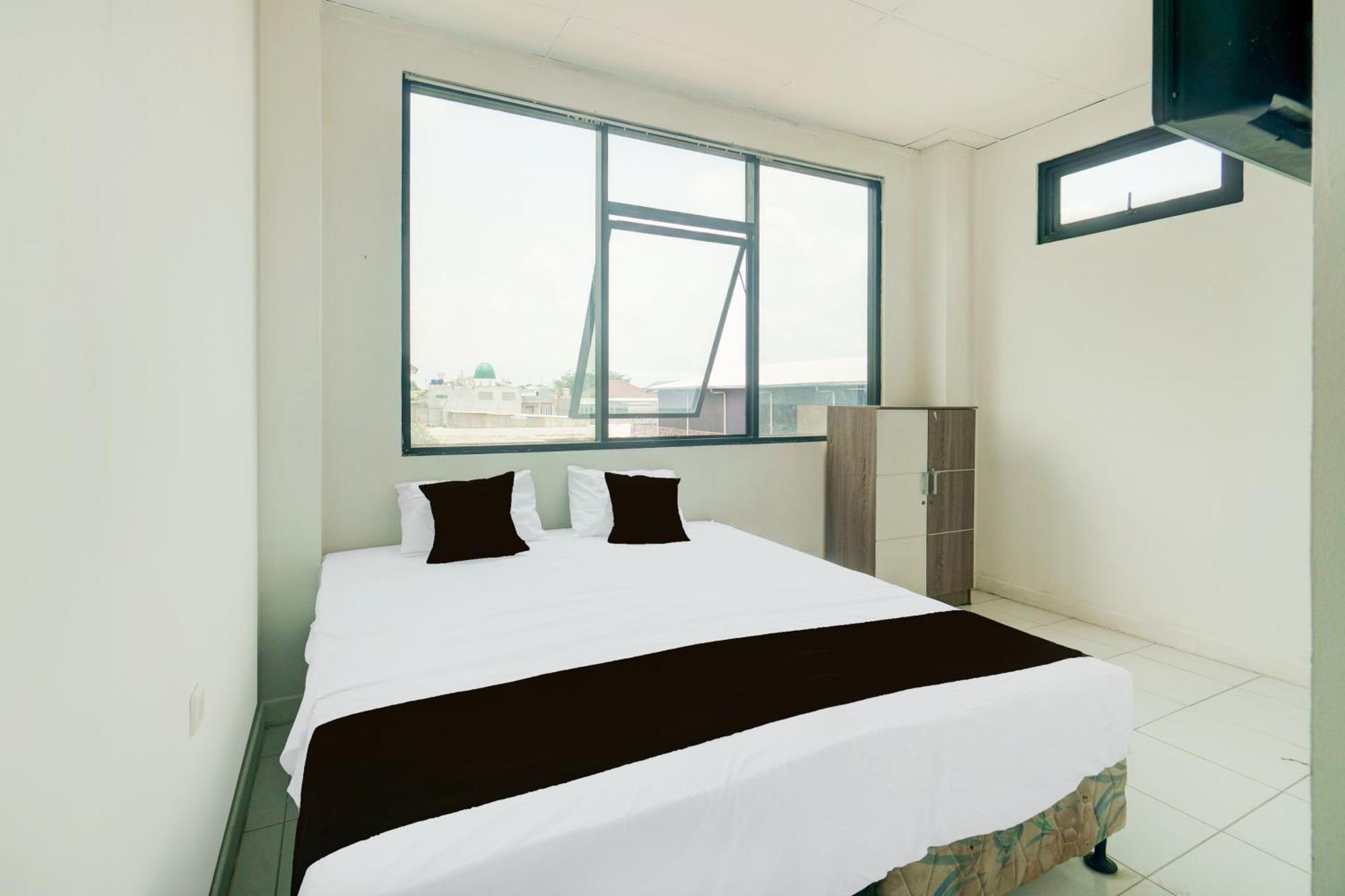Hotel O Palmerah Near Binus University Formerly Wisma Bango Hotel 3*