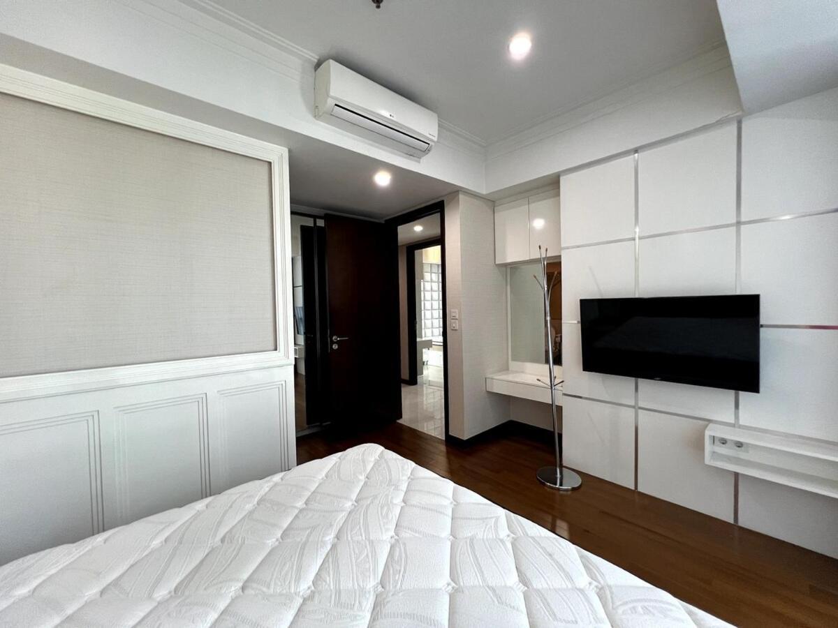 Luxury 3 Bed Casa Grande Mall Kota Kasablanka By Travelibu * Jakarta
