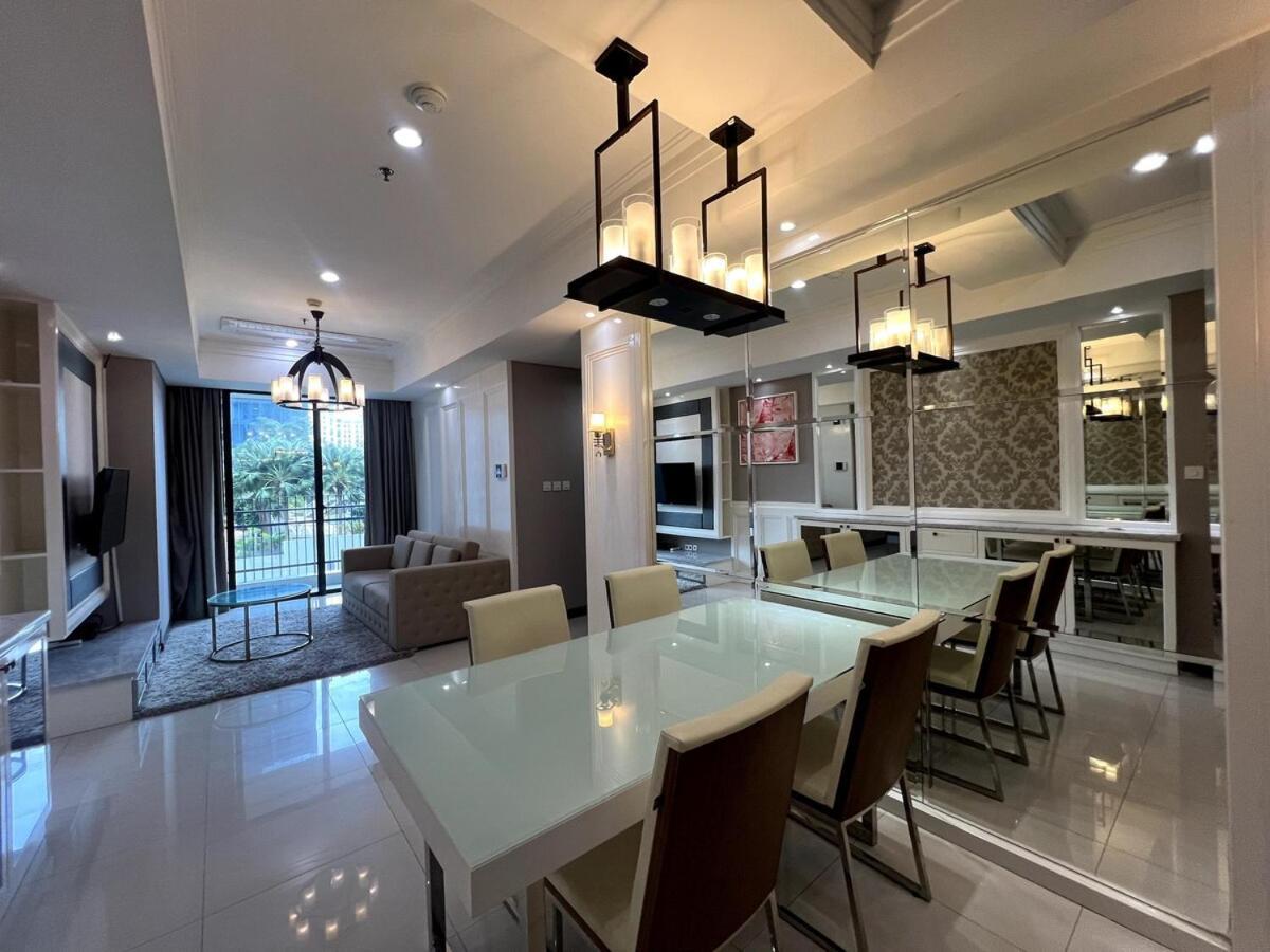 Apartment Luxury 3 Bed Casa Grande Mall Kota Kasablanka By Travelibu Jakarta