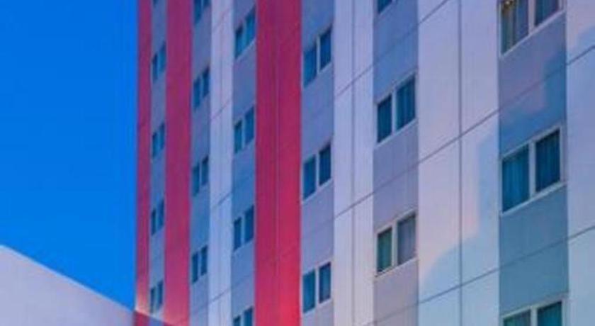 Hotel Monoloog Pasar Baru 3*