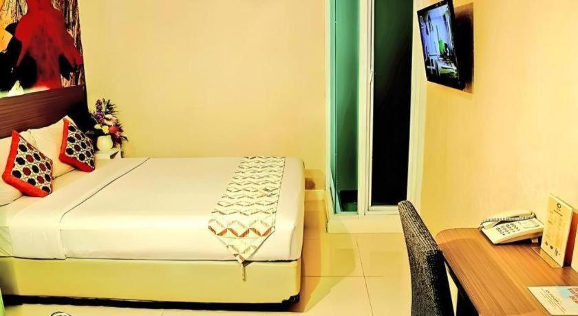 Clay 3* Jakarta