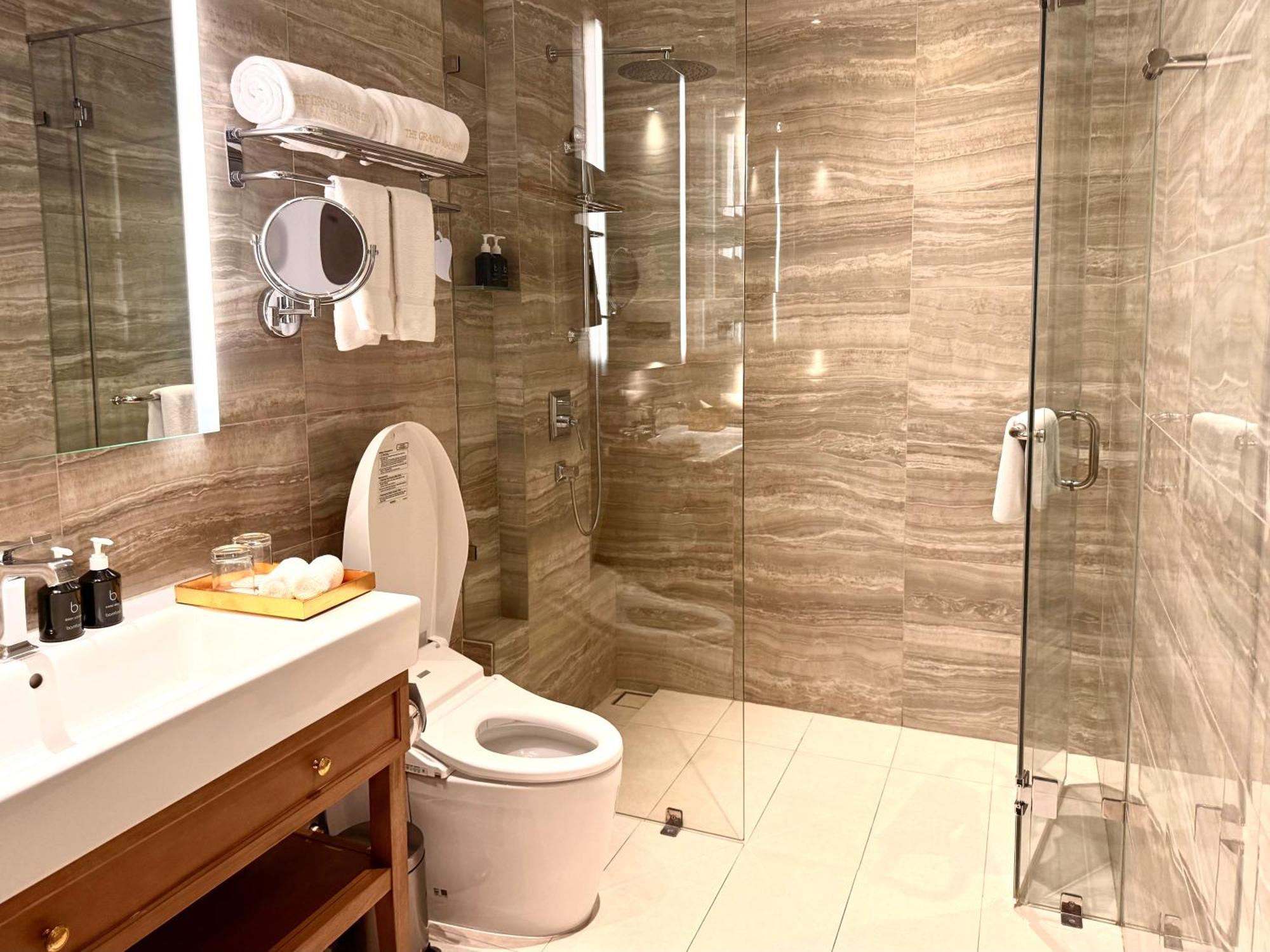 The Grand Mansion Menteng By The Crest Collection 5*