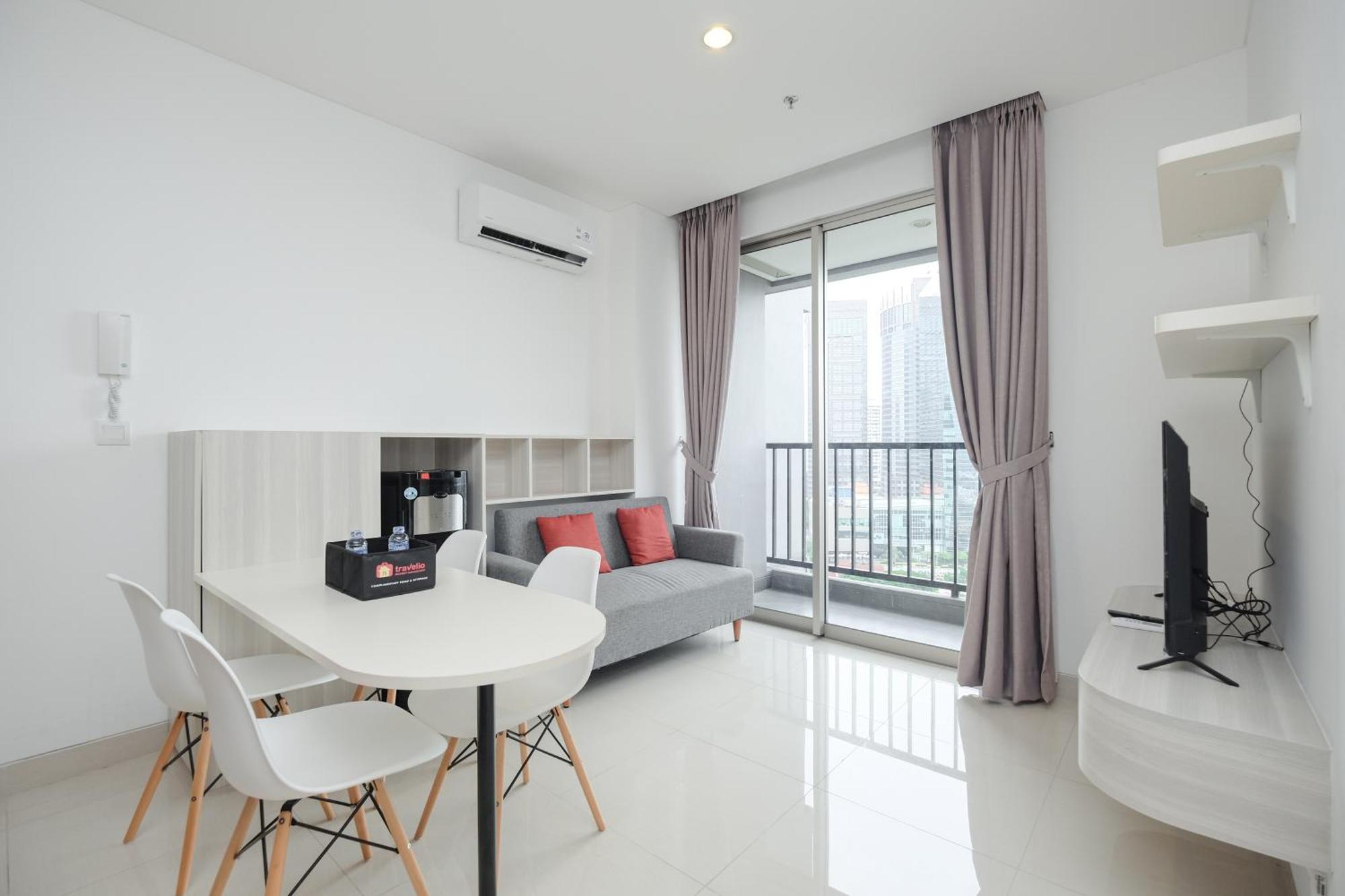 Cozy Living And Tidy 2br Ciputra World 2 By Travelio *