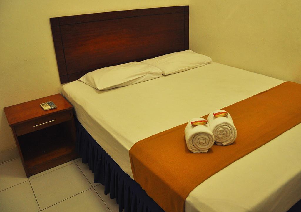 Hotel New Idola Jakarta