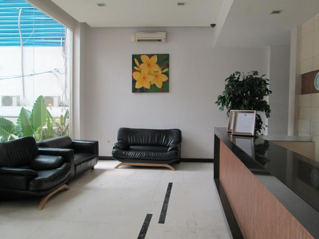 N2 Jakarta