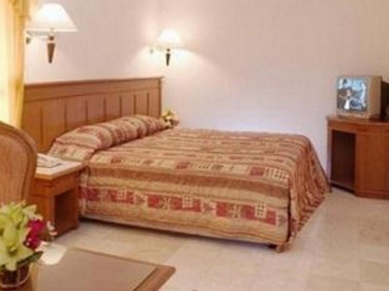 Mega Proklamasi Hotel 2*