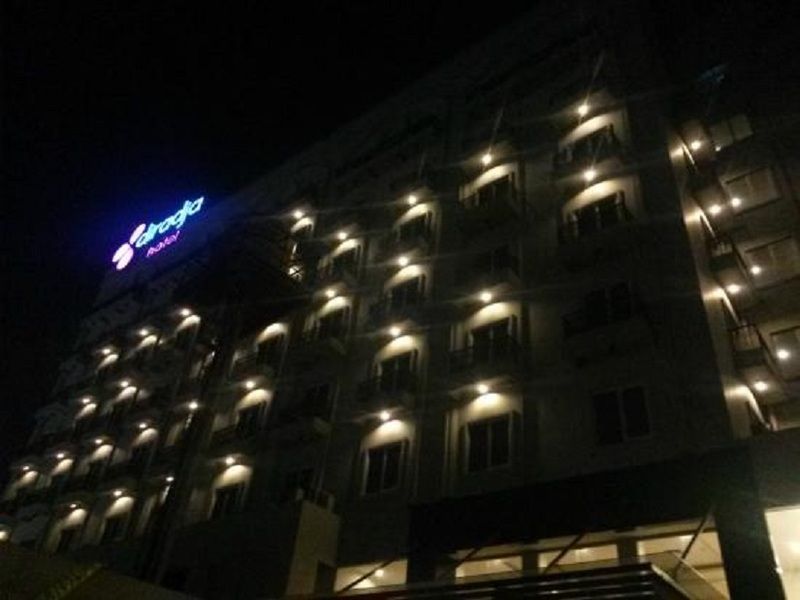 Hotel Diradja 3*