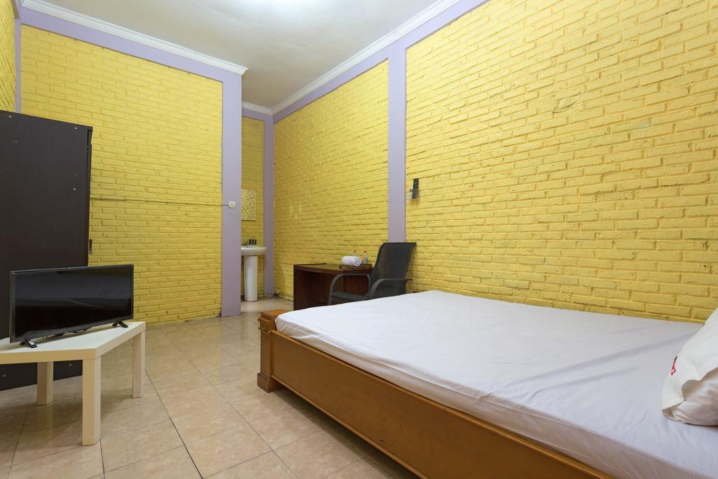 Reddoorz @ Penggilingan Cakung Nhà khách Jakarta
