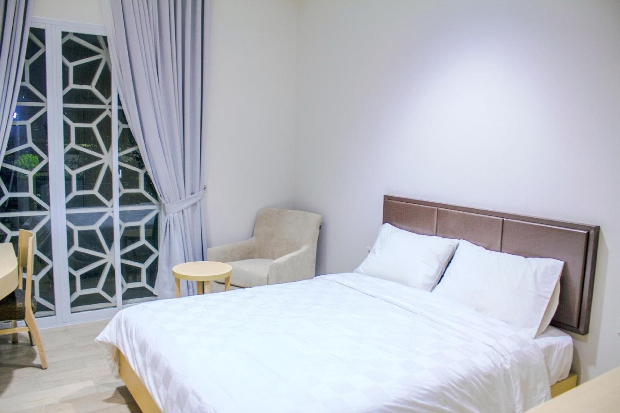 Mk House Scbd Wisma tamu 3*