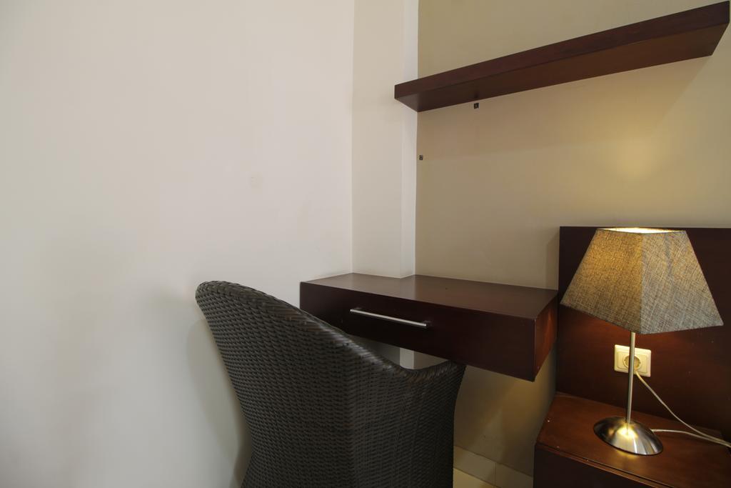 Reddoorz Near Ambassador Mall 2* Jakarta