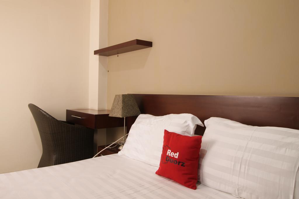 Gasthof Reddoorz Near Ambassador Mall Jakarta