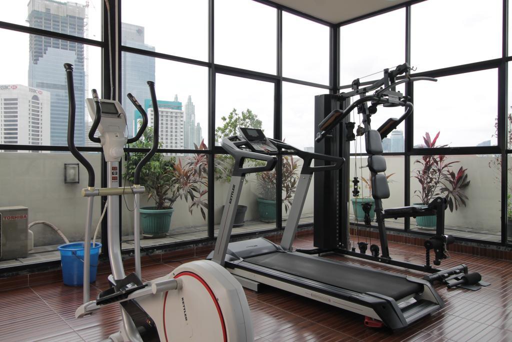 Reddoorz Near Ambassador Mall Jakarta