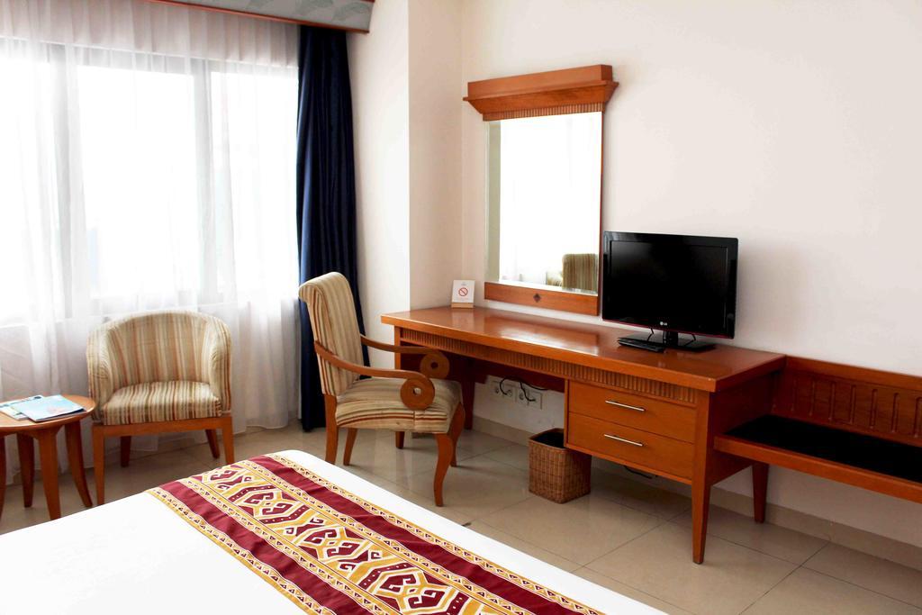 Asana Kawanua 3*