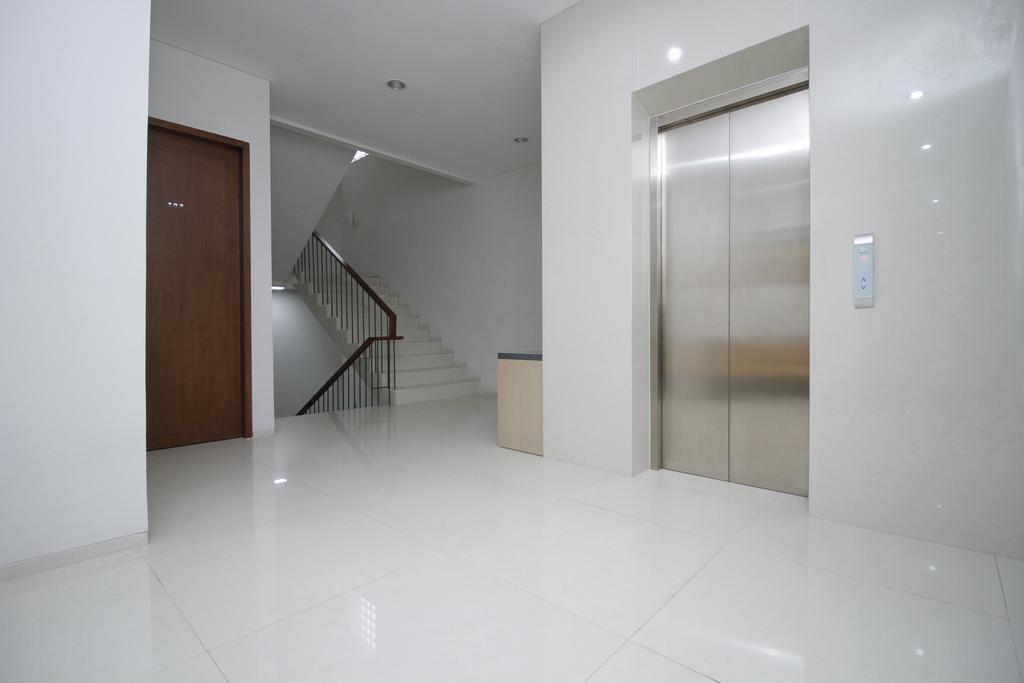 Wisma tamu Mk House Scbd