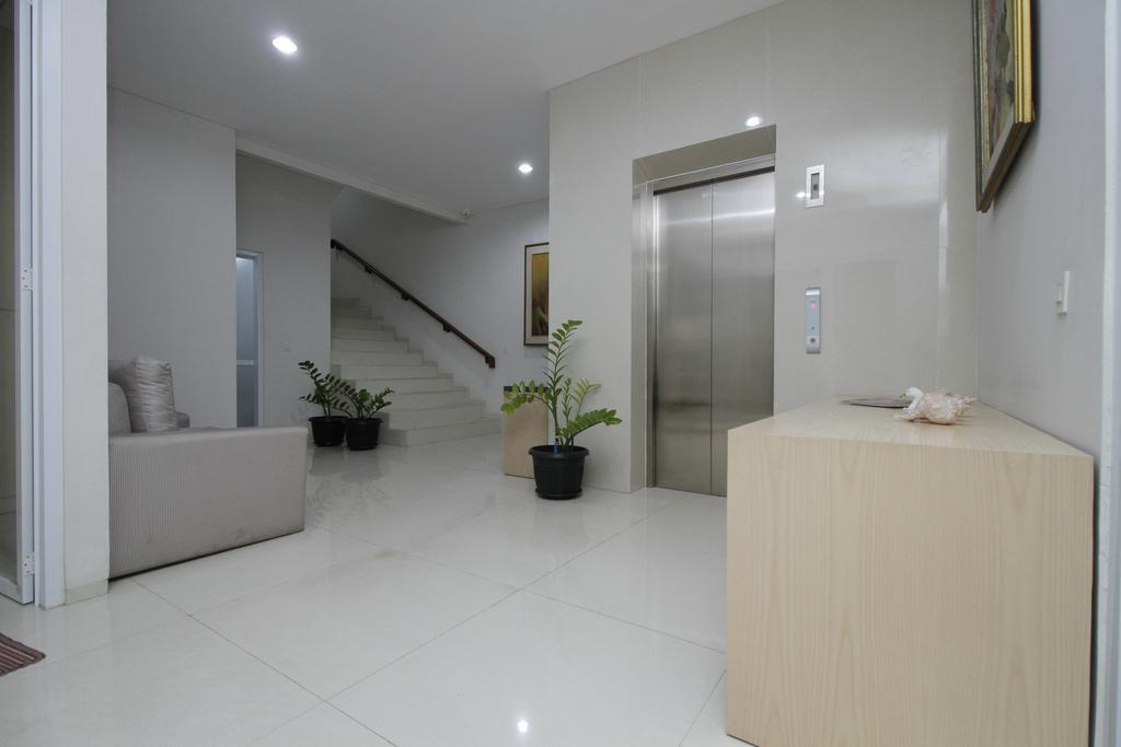 Wisma tamu Mk House Scbd Jakarta