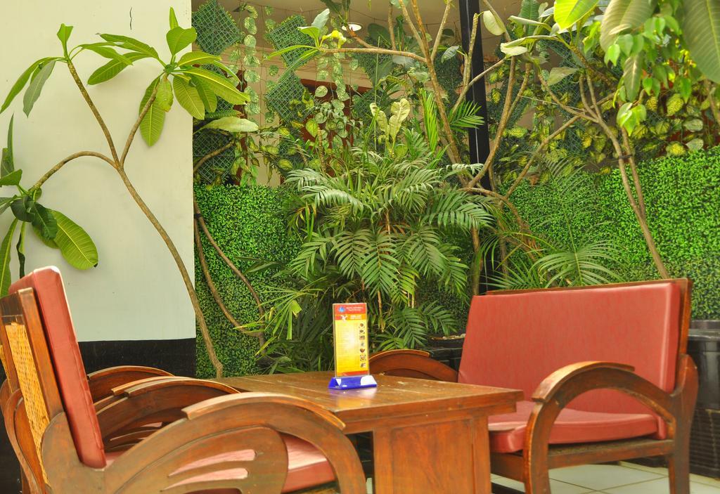 Hotel New Idola Jakarta
