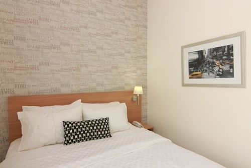 Ehouzz Guest house Jakarta