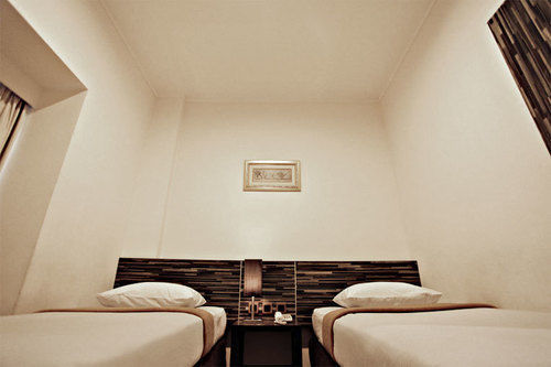Hotel N2