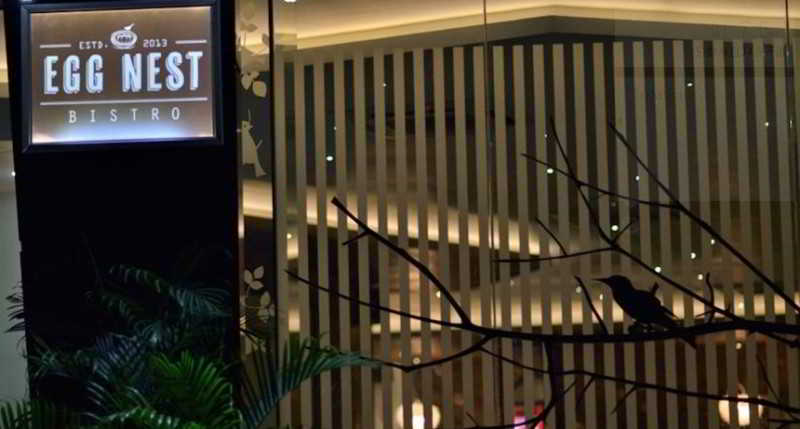 Oak Tree Urban 3*