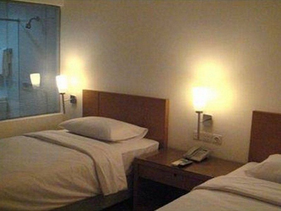 Hotel Triniti 3*