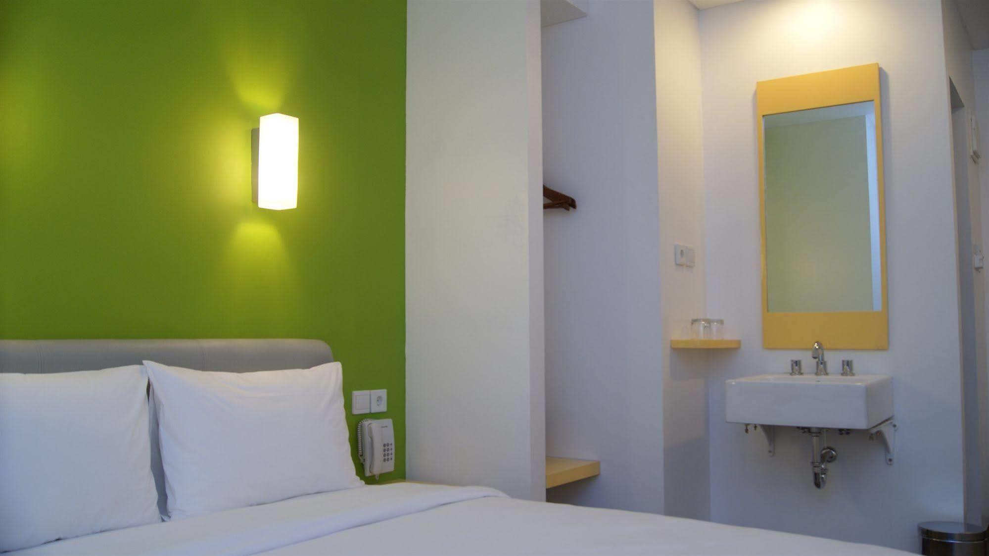 Amaris Mangga Besar Khách sạn 2*